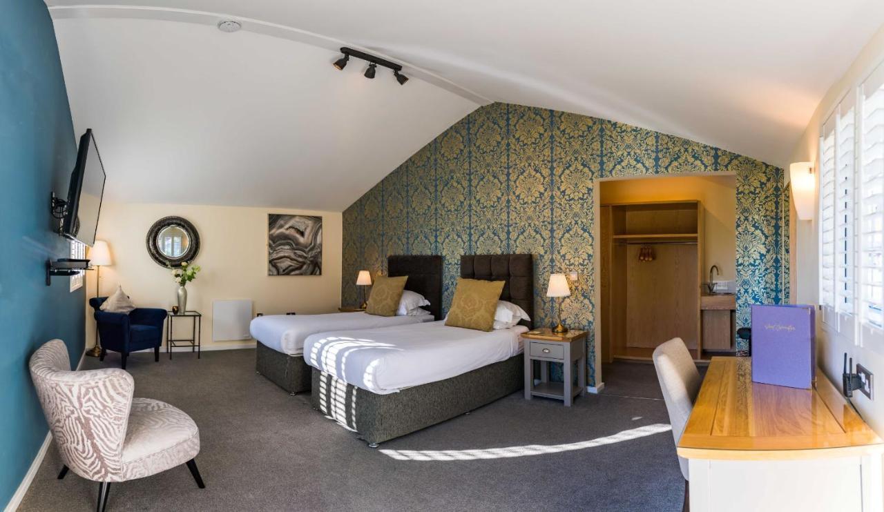 Manor Court Hotel Carnaby Eksteriør billede